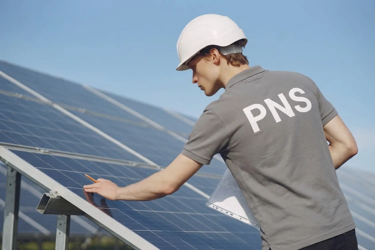 Aides au photovoltaïque : l'état réel en 2026